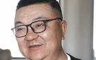 董路霸气宣布万项为首个干儿子，U17国足四名主力竟集体喊他干爹，决赛关键进球引发热议