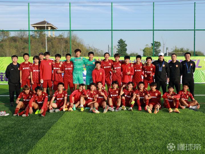 法兰克福vs斯图加特直播_法兰克福vs斯图加特直播免费观看_法兰克福vs斯图加特直播无插件观看